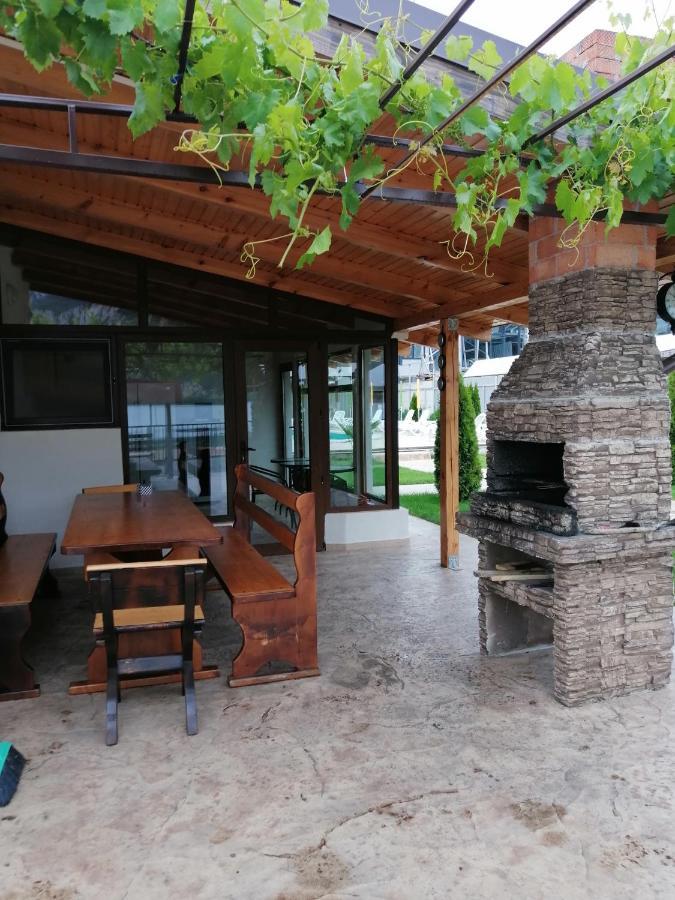 Vila Hercules Dubová Exteriér fotografie