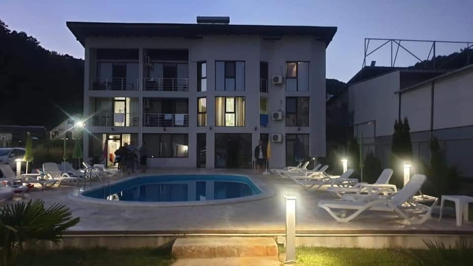Vila Hercules Dubová Exteriér fotografie