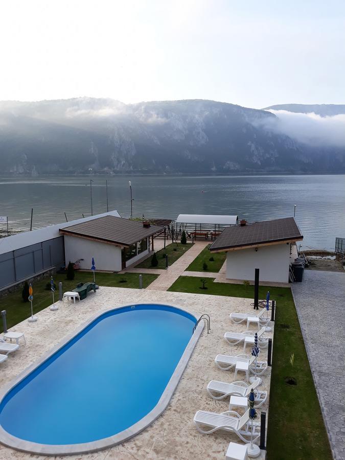 Vila Hercules Dubová Exteriér fotografie