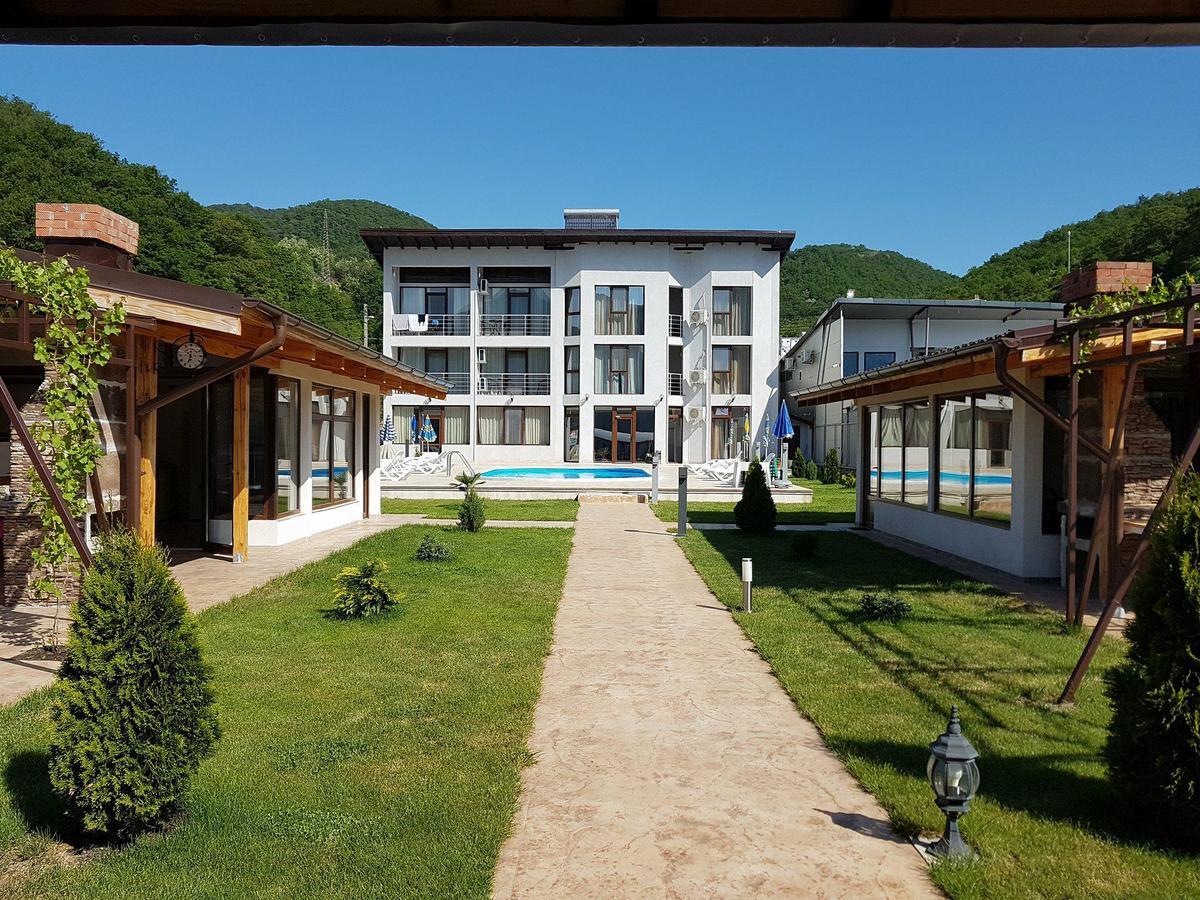 Vila Hercules Dubová Exteriér fotografie