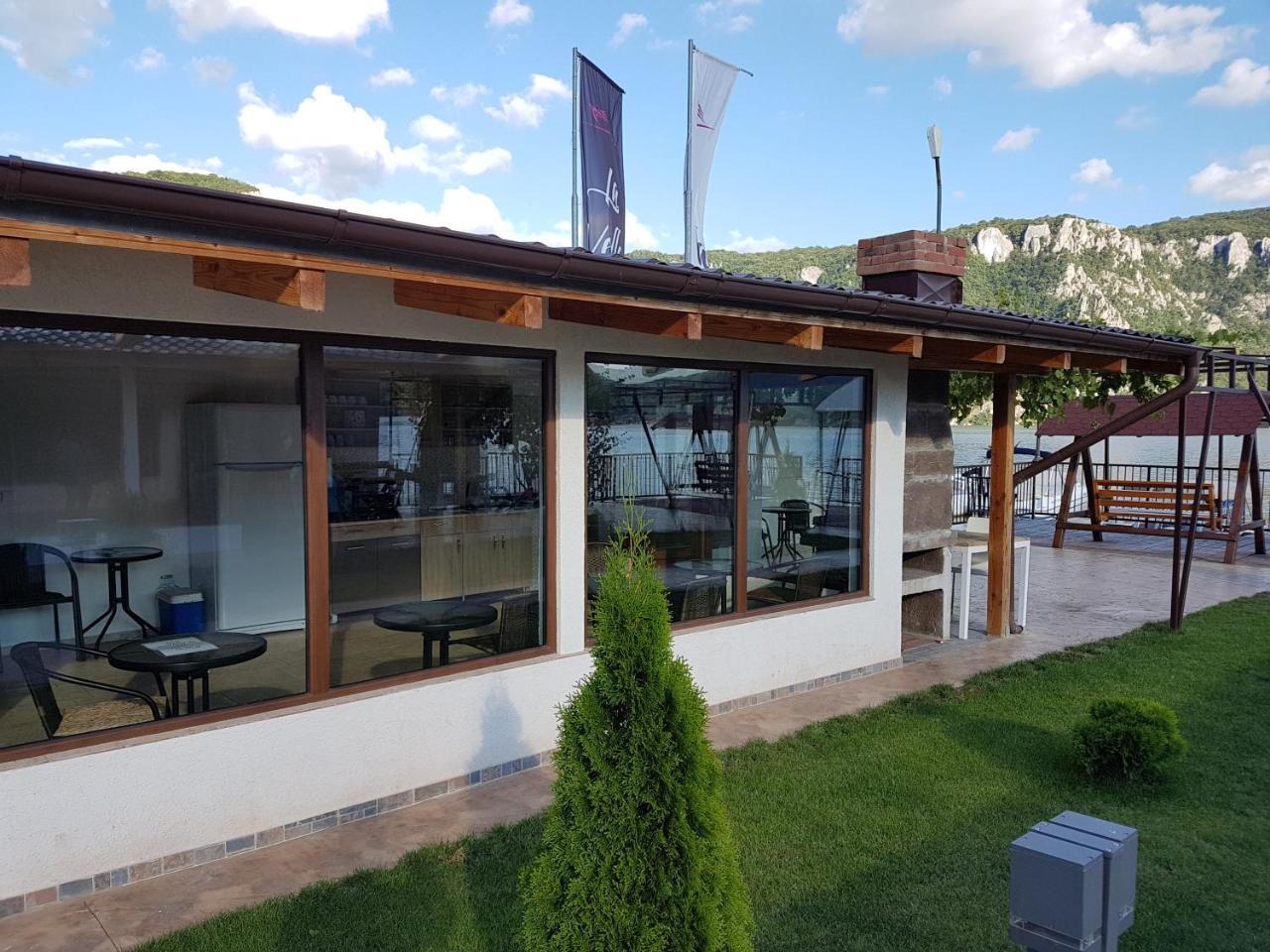 Vila Hercules Dubová Exteriér fotografie